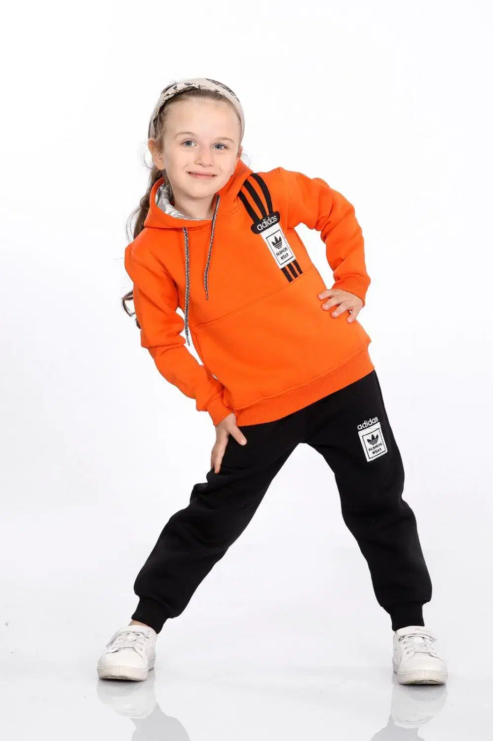 انواع لباس نوجوان وجوان|کفش و لباس بچه|ملکان, |دیوار