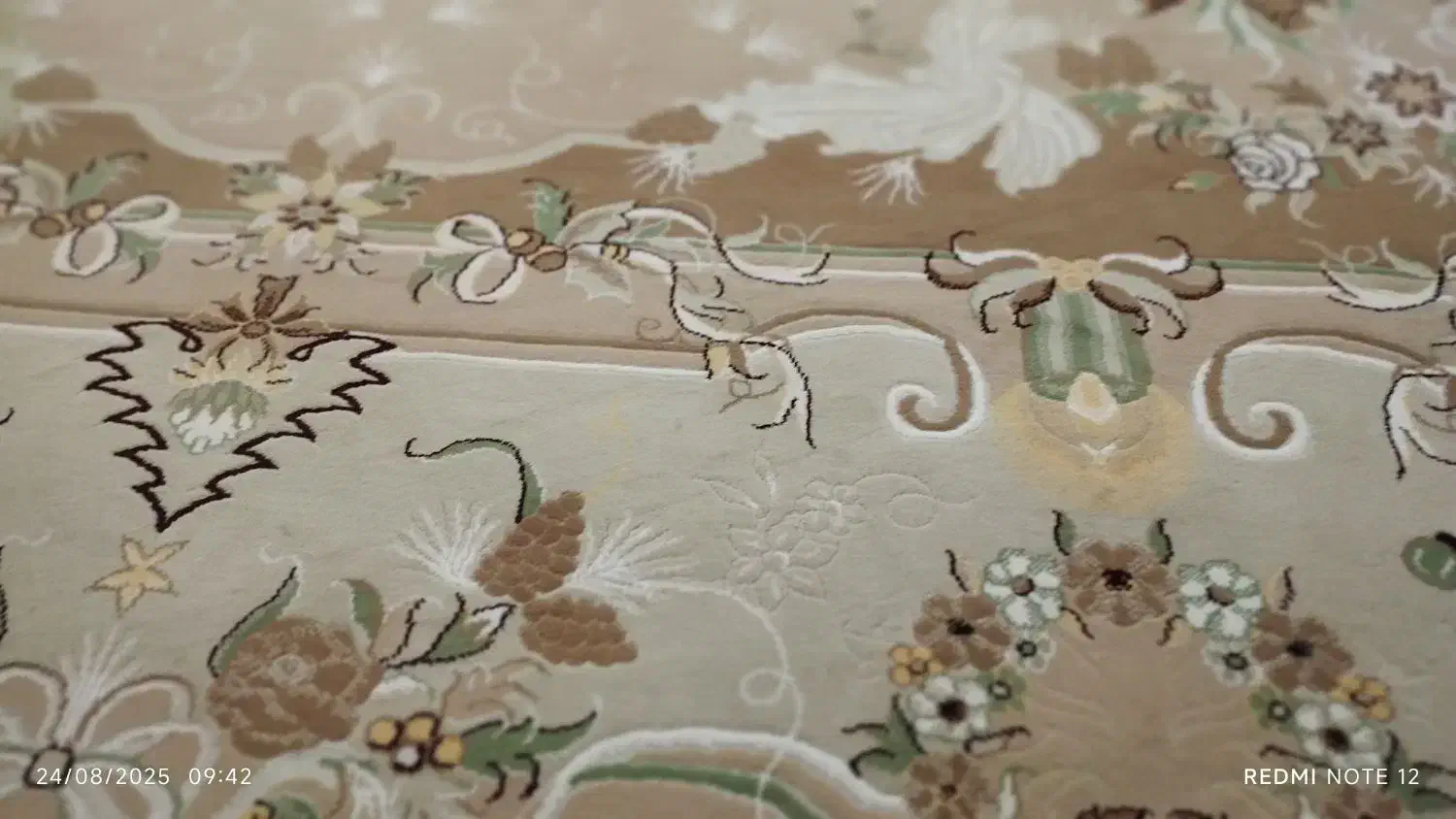 ۲ عدد فرش ۳.۴ درجه یک بدون کوچکترین عیب|فرش|بوکان, |دیوار