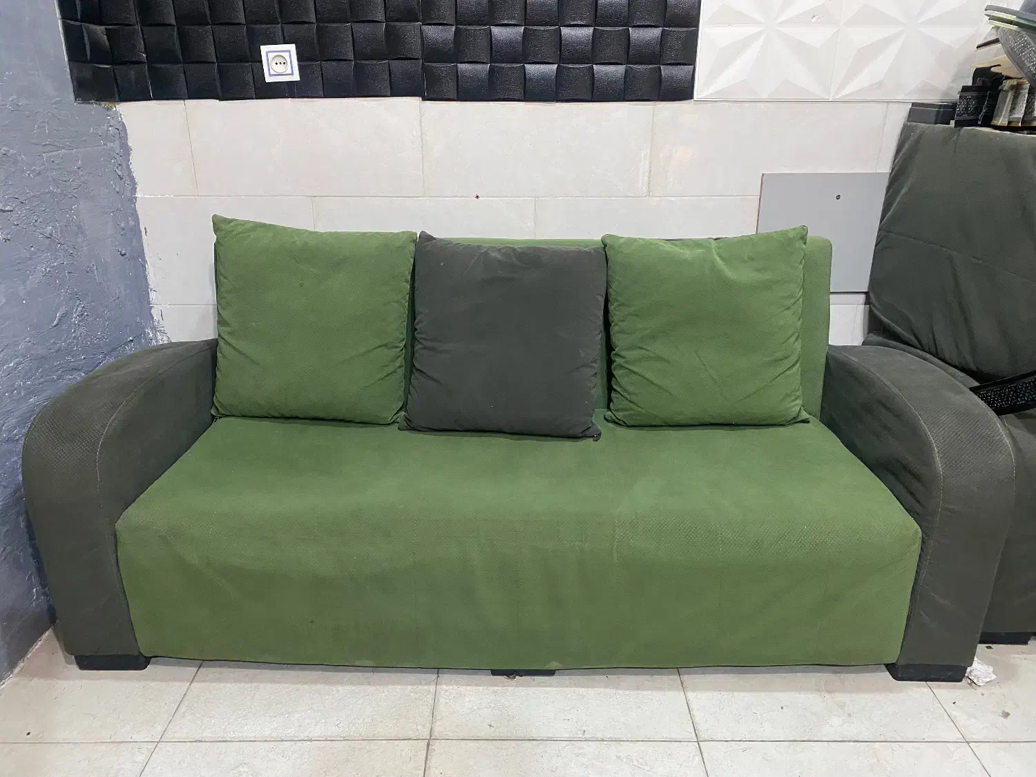 مبل راحتی ۷ نفره|مبلمان خانگی و میز عسلی|مشهد, نوده|دیوار