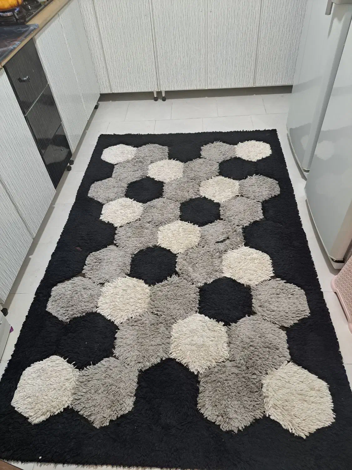 گلیم فرش ۴ متری سیاه سفید|فرش|خمینیشهر, |دیوار