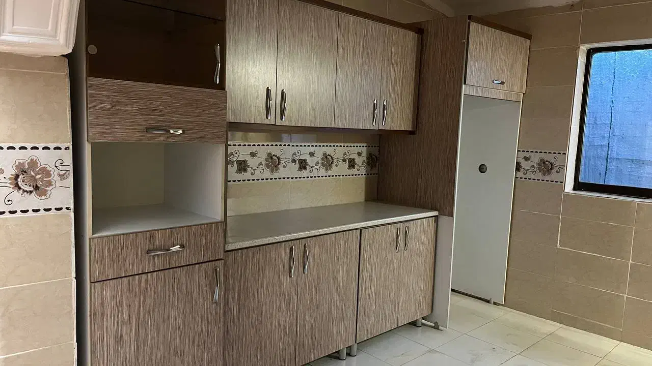 ۹۰ متر تک واحد ۱۶ سال ساخت املاک آروان|فروش آپارتمان|قائمشهر, |دیوار