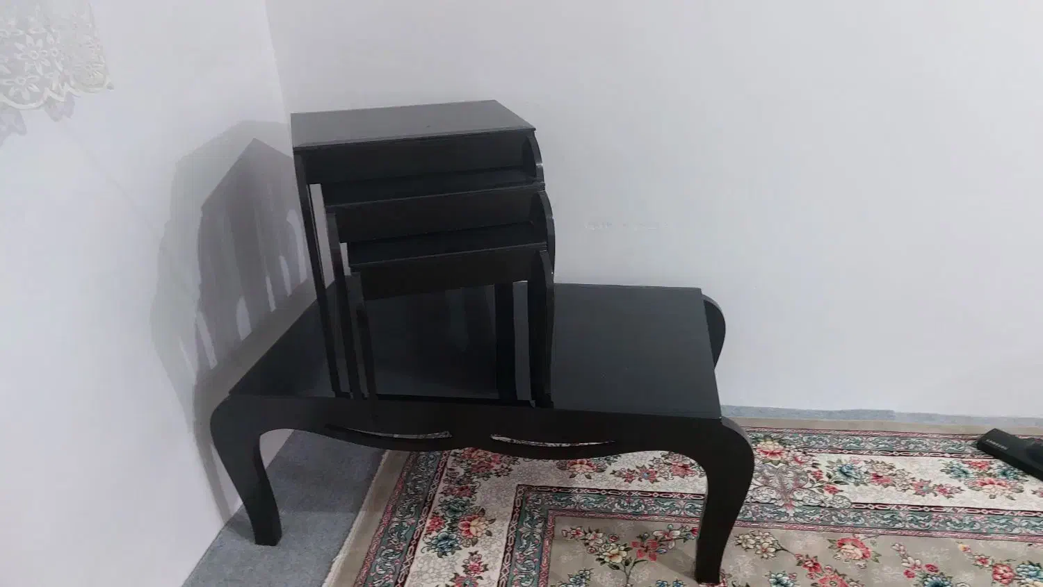 میز وعسلی در حد نو|مبلمان خانگی و میز عسلی|همدان, |دیوار