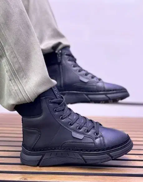 کفش نیم بوت ورساچ|کیف، کفش، کمربند|سبزوار, توحیدشهر|دیوار