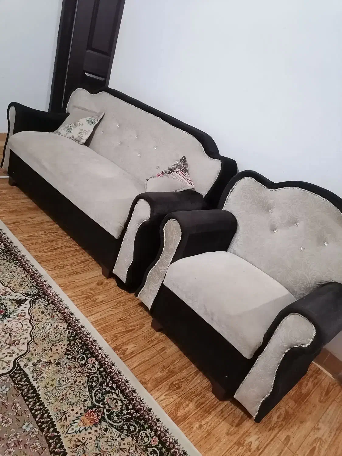 مبلمان|مبلمان خانگی و میز عسلی|رشت, حمیدیان|دیوار