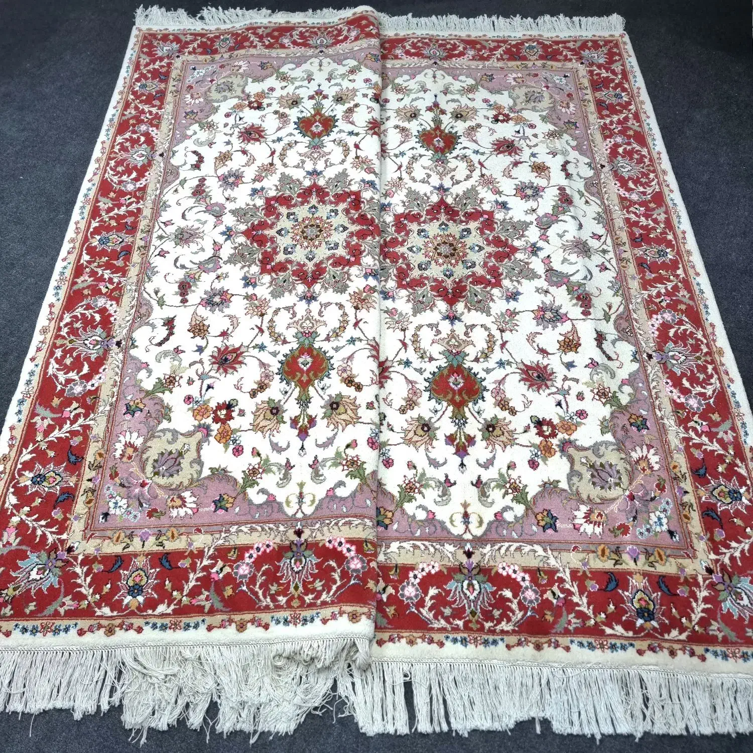 چهار عدد ۶متری/سه عدد ۹متری/  فرش‌دستباف‌ یک‌شکل|فرش|تهران, ده‌ونک|دیوار