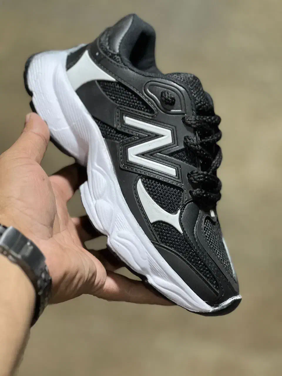 طبی و راحتی خاتون طلایی|کیف، کفش، کمربند|فیروزآباد (لرستان), |دیوار