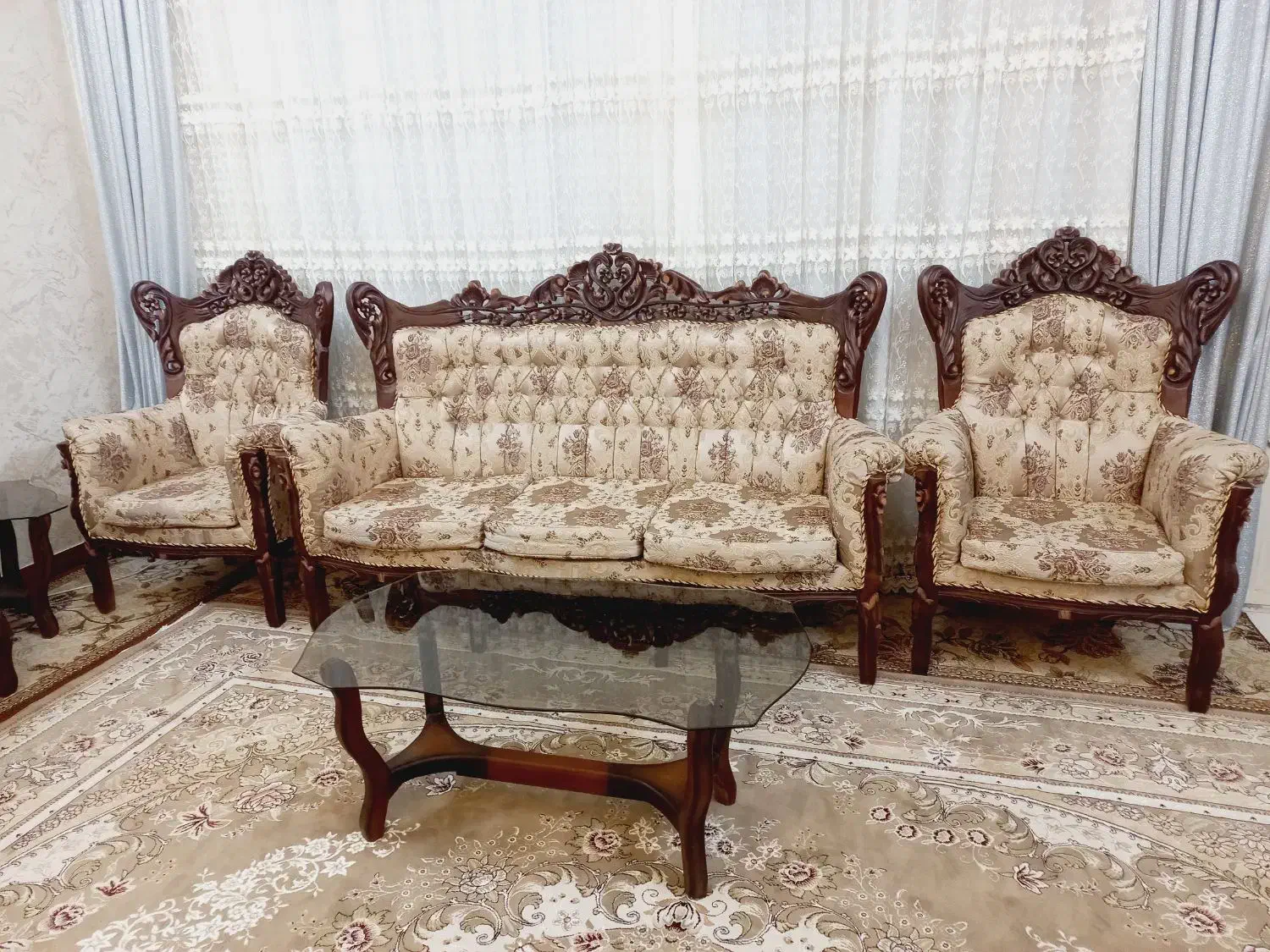 مبل سلطنتی|مبلمان خانگی و میز عسلی|بروجرد, |دیوار