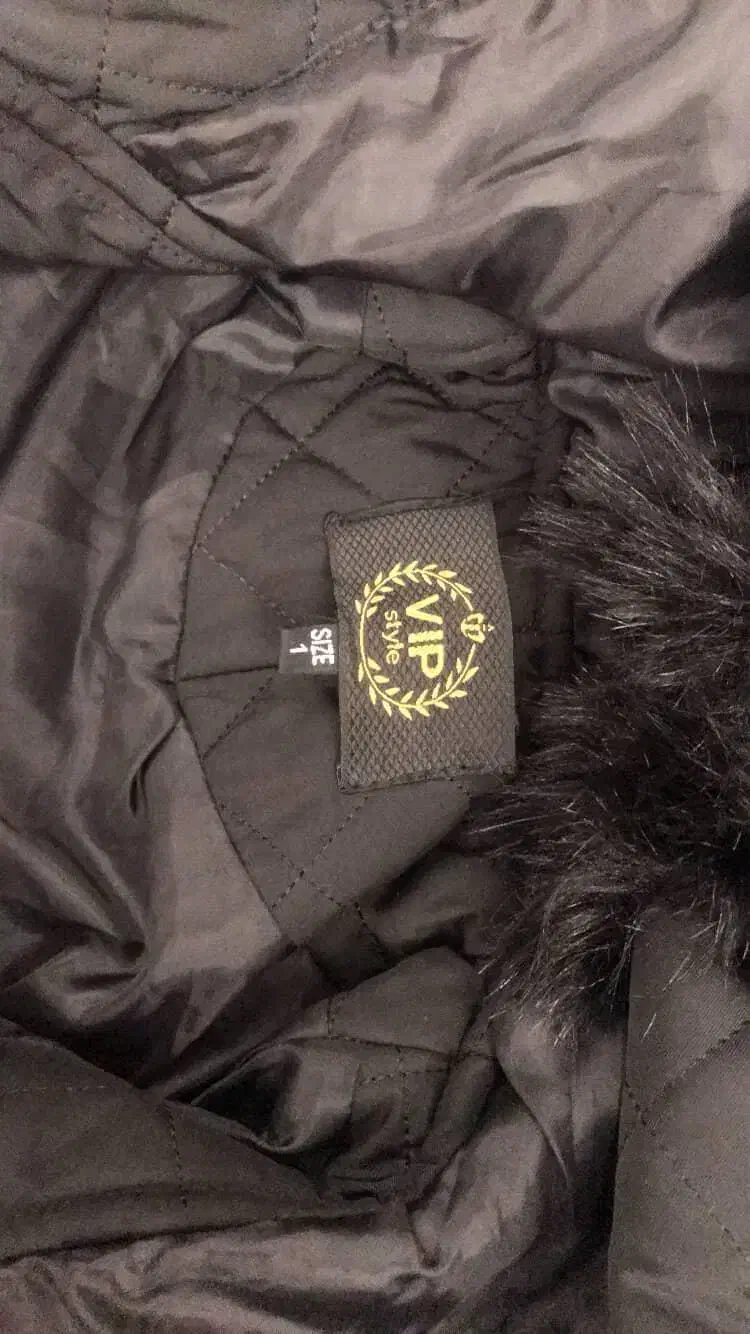 پالتوشیک|لباس|اهر, |دیوار