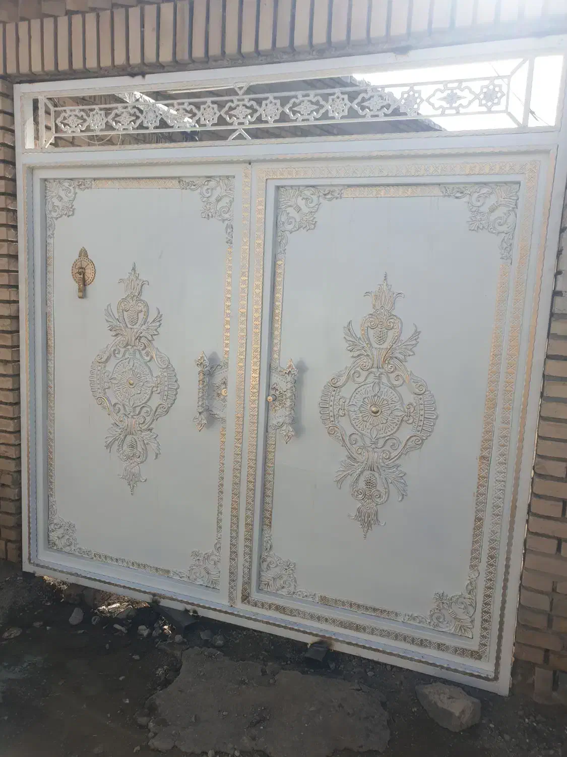 در وپنجره آهنی|خدمات پیشه و مهارت|صفائیه, |دیوار