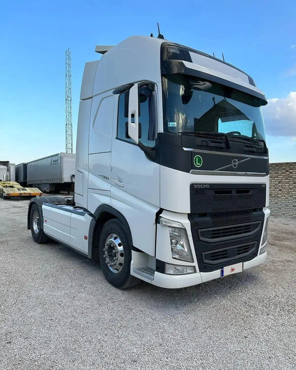 واردات کشنده از اروپا و پلاک شده|خودرو سنگین|بازرگان, |دیوار