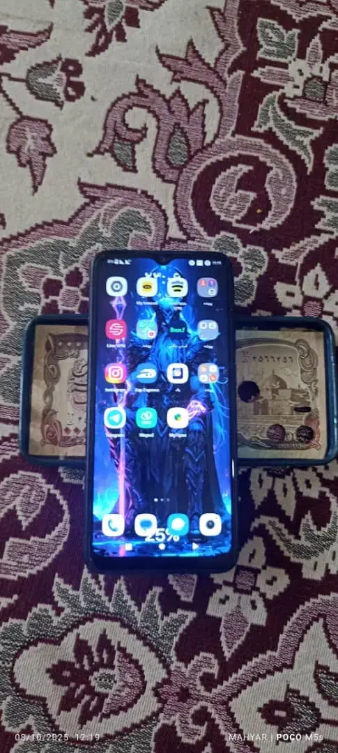 معاوضه ردمی +a2 به همراه پاور بانک|موبایل|شیراز, قلعه نو|دیوار