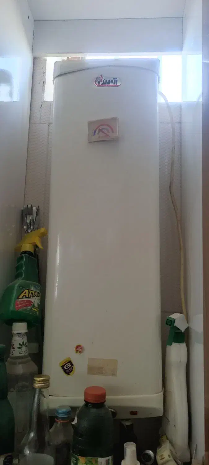 آبگرمکن برقی|آبگرمکن، پکیج، شوفاژ|زرند, |دیوار