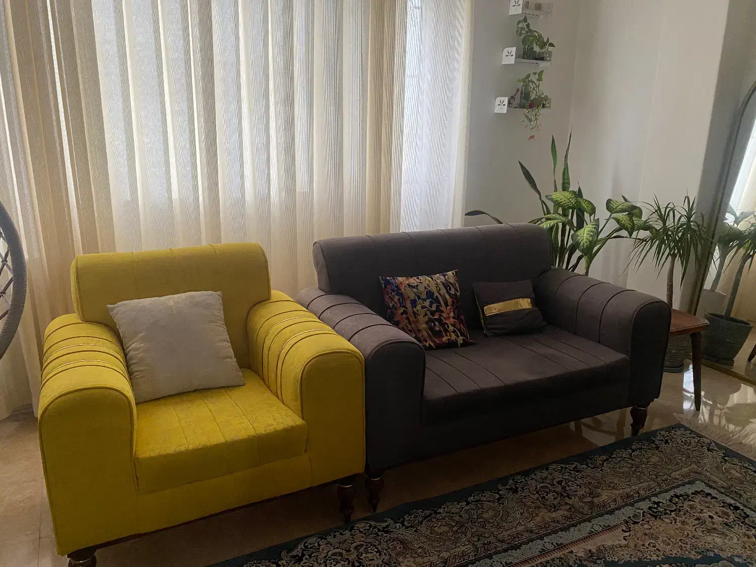 مبل|مبلمان خانگی و میز عسلی|رضوانشهر, |دیوار