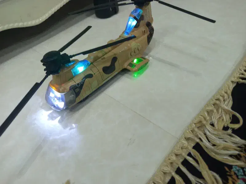 سلام این هلیکوپتر شینوک اسمش|اسباب‌‌بازی|یاسوج, |دیوار