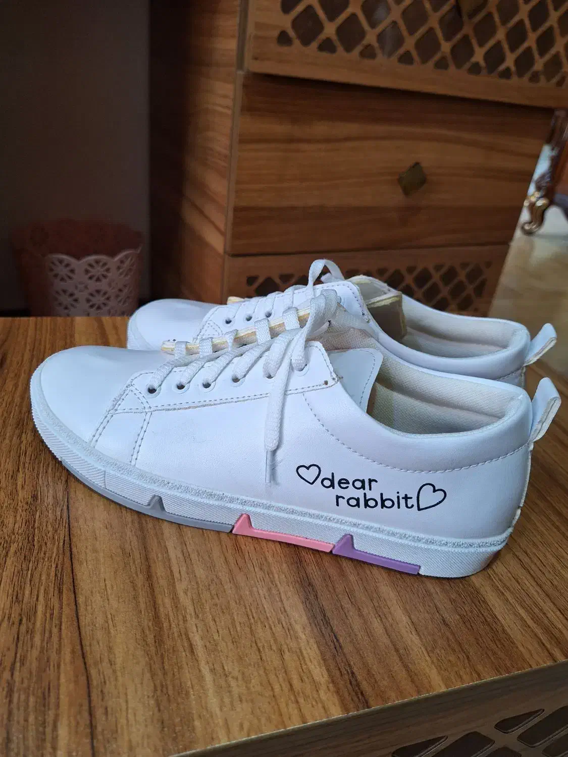 کتونی دخترانه کاملا نو|کیف، کفش، کمربند|صفادشت, |دیوار