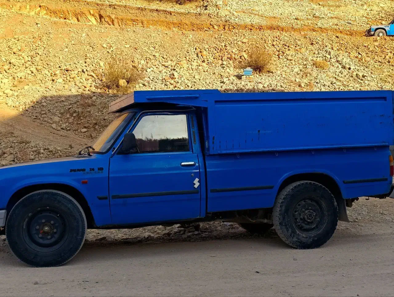 نیسان گازوئیلی 1392|خودرو سواری و وانت|تهران, هلال احمر|دیوار