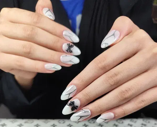 خدمات و آموزش ناخن،مژه،فیشال،کراتین با مدرک فنی|خدمات آرایشگری و زیبایی|شیراز, کوشک میدان|دیوار