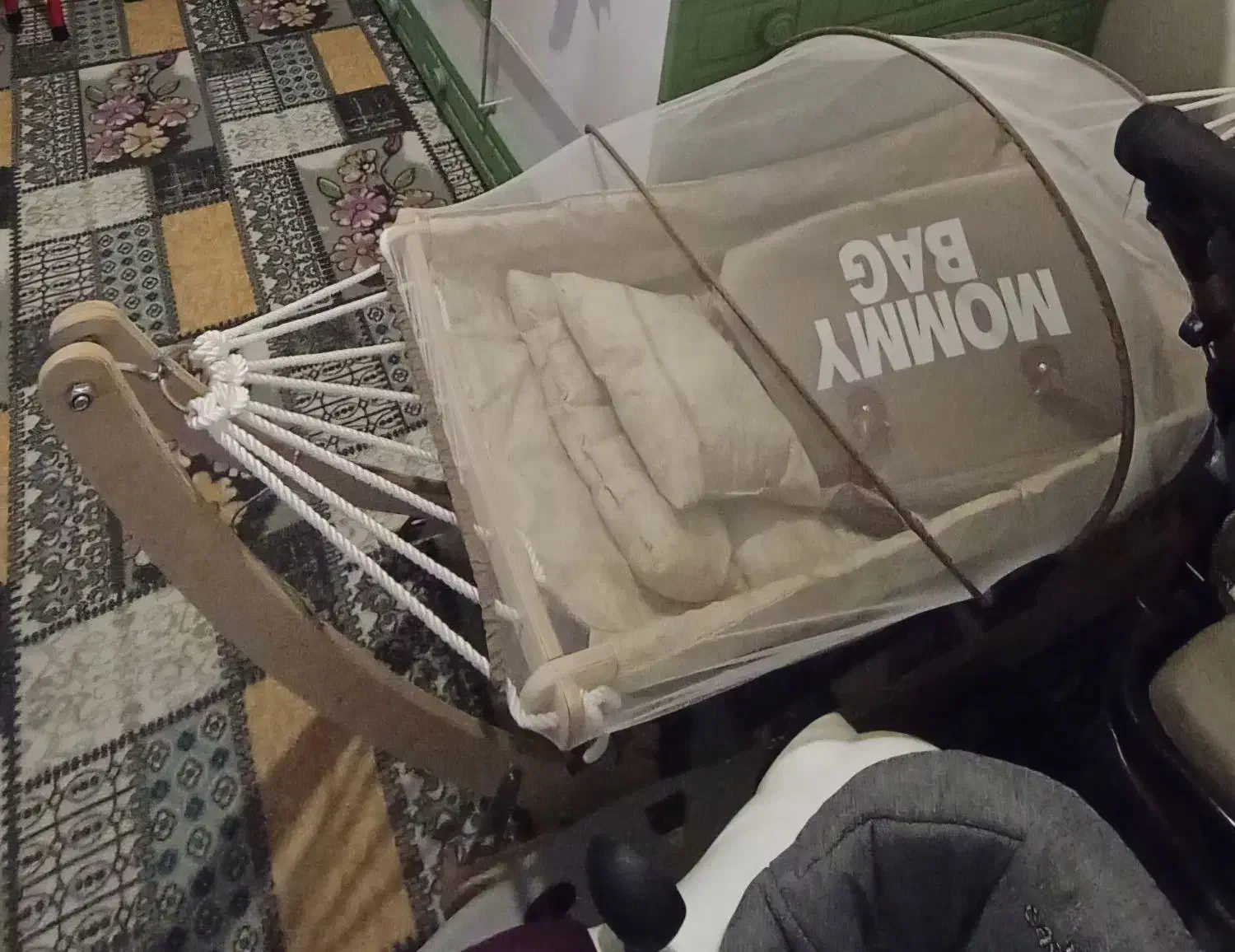 گهواره ننو و رورورئک|اسباب و اثاث بچه|محمدشهر, کوی بهار|دیوار