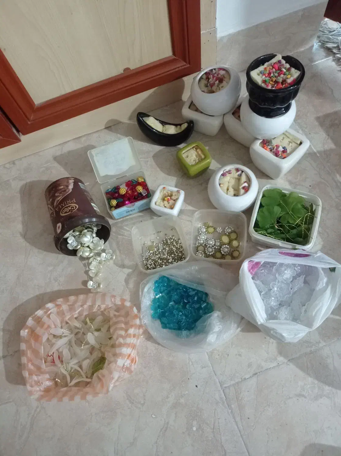 گل های کریستالی|گل مصنوعی|لاهیجان, لاشیدان|دیوار