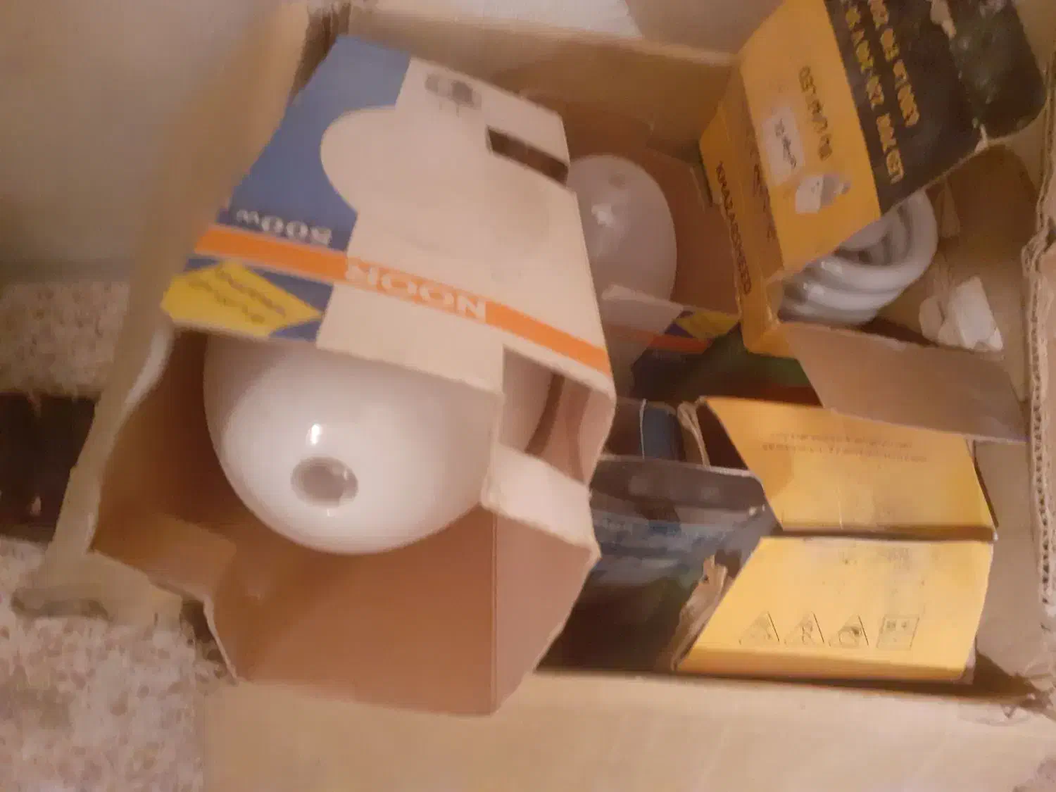 لامپ ۵۰۰|لامپ و چراغ|کرج, شاهین‌ویلا|دیوار