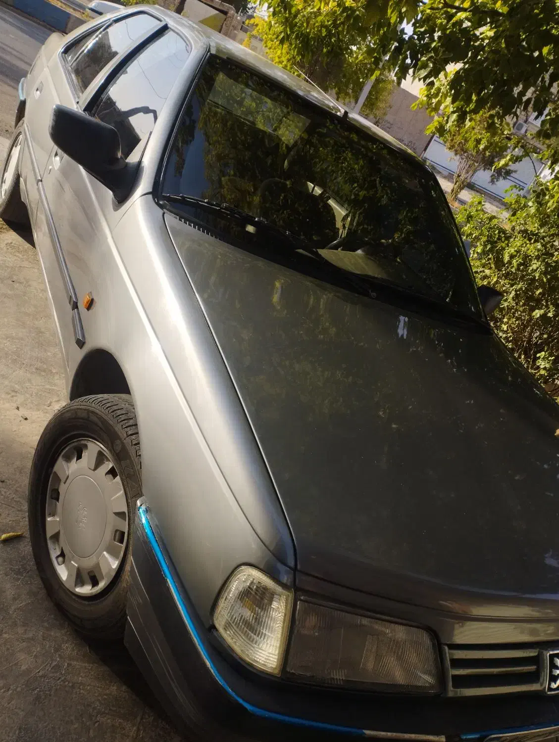 پژو 405 GLX - دوگانه سوز CNG، مدل ۱۳۹۰|خودرو سواری و وانت|قزوین, |دیوار