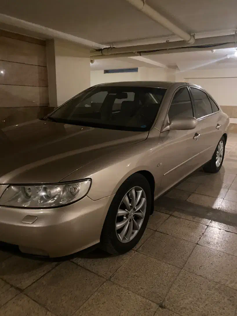 آزرا۲۰۰۷ فول فول.  بدون رنگ و آفتاب سوختگی|خودرو سواری و وانت|اصفهان, عباسآباد|دیوار