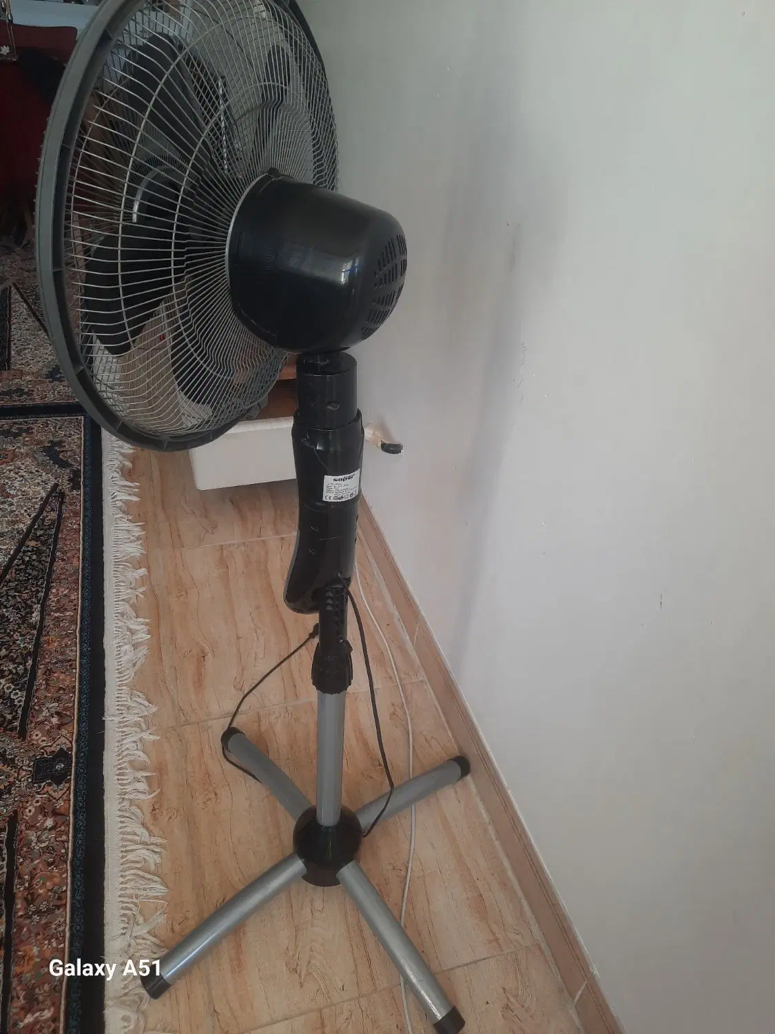 پنکه|پنکه و تصفیه‌کنندهٔ هوا|چادگان, |دیوار