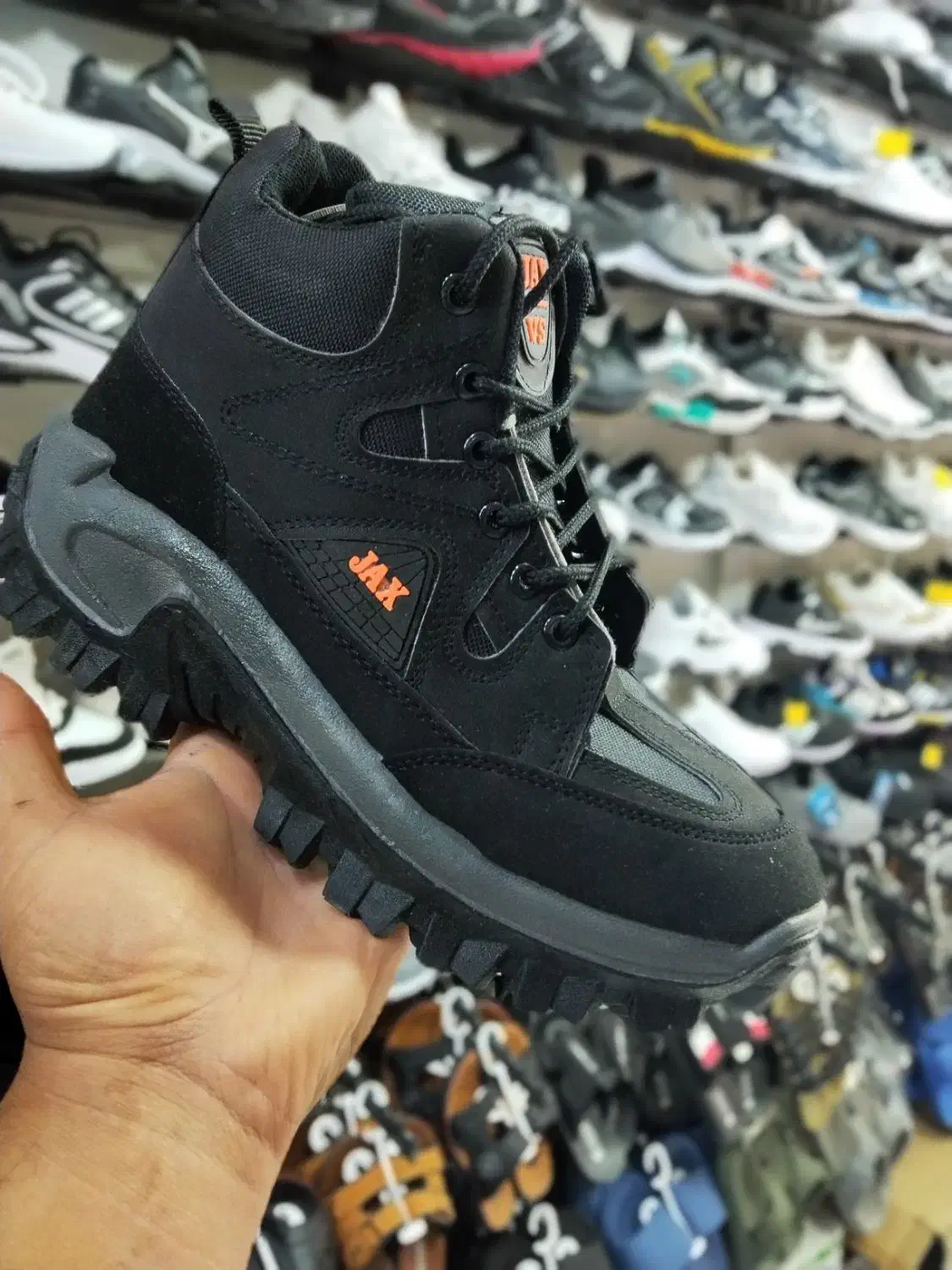 کفش جکس کوهنوردی مردانه و زنانه|کیف، کفش، کمربند|اصفهان, باتون|دیوار