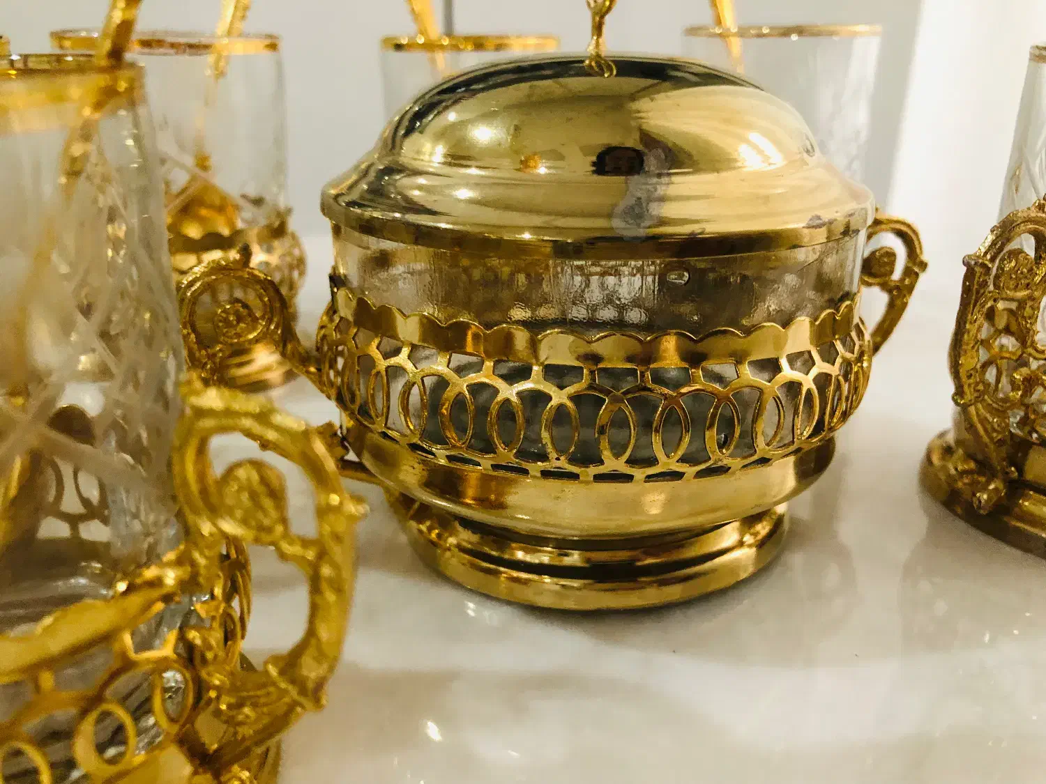 حراج دو دست سرویس چای و قهوه خوری برنجی و چینی|حراج|تهران, تهران‌نو|دیوار