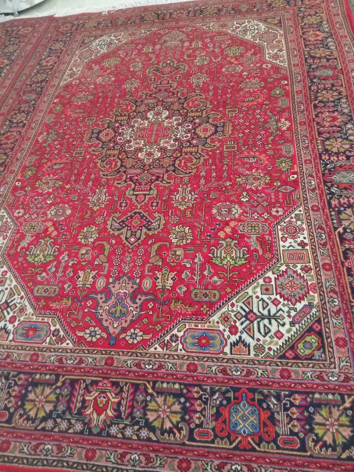 فرش دستبافت|فرش|ارومیه, |دیوار