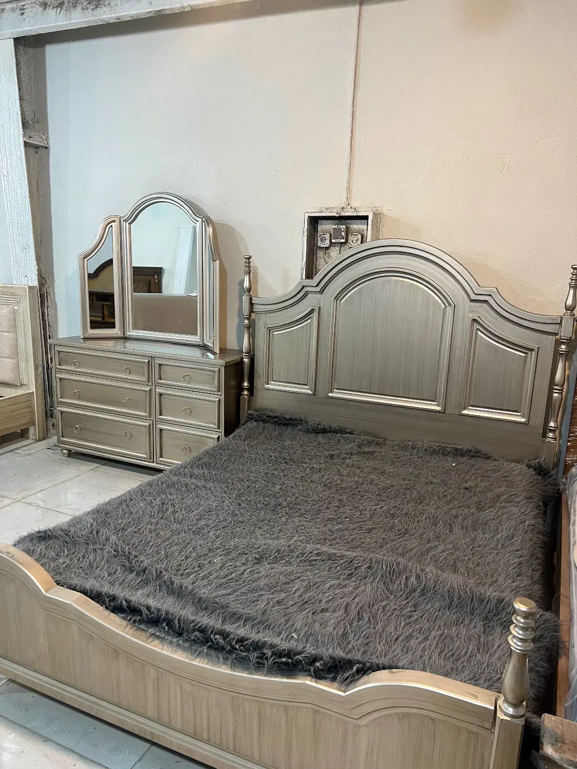 سرویس چوب|تخت و سرویس خواب|مشهد, ثامن|دیوار