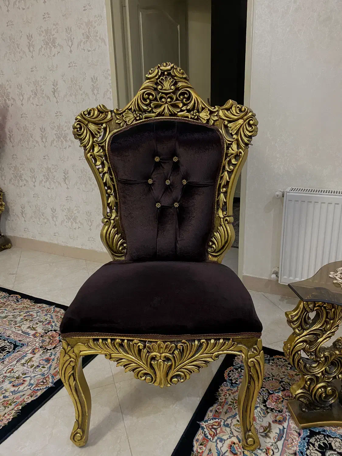 مبل کلاسیک ۹ نفره|مبلمان خانگی و میز عسلی|محمدشهر, سیدآباد|دیوار