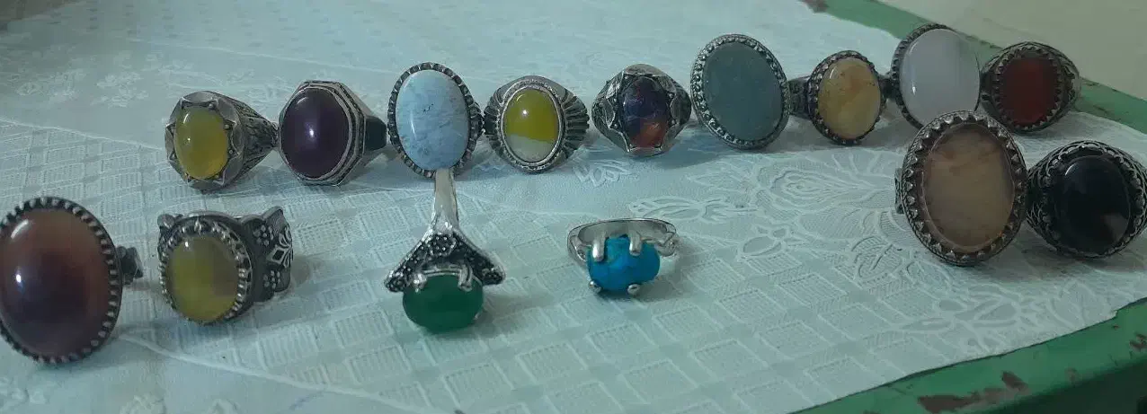 انگشتر و سنگ|جواهرات|بروجرد, |دیوار