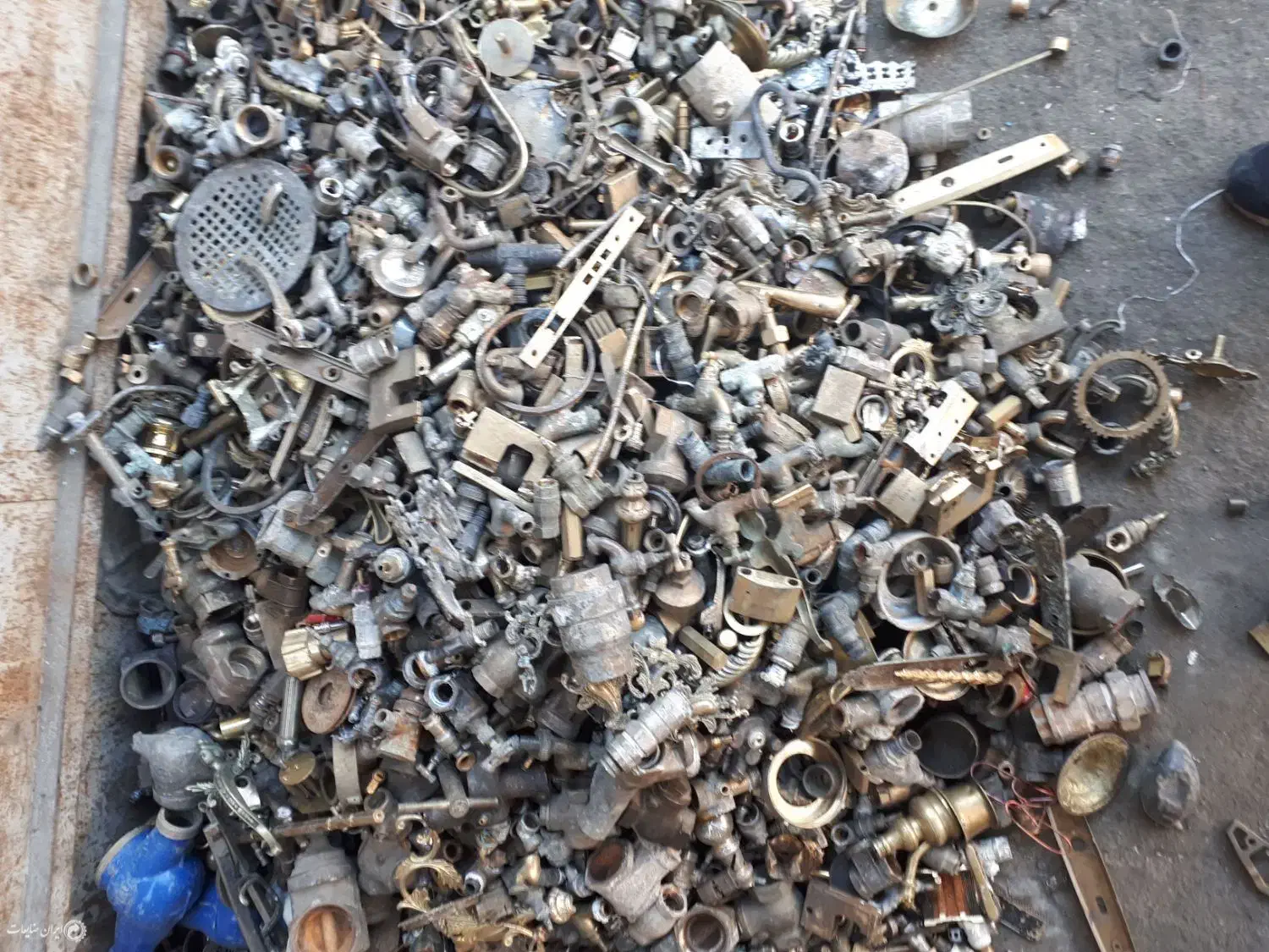 انواع ضایعات با بهترین قیمت درب منزل|عمدهفروشی|تربتحیدریه, داروپخش|دیوار