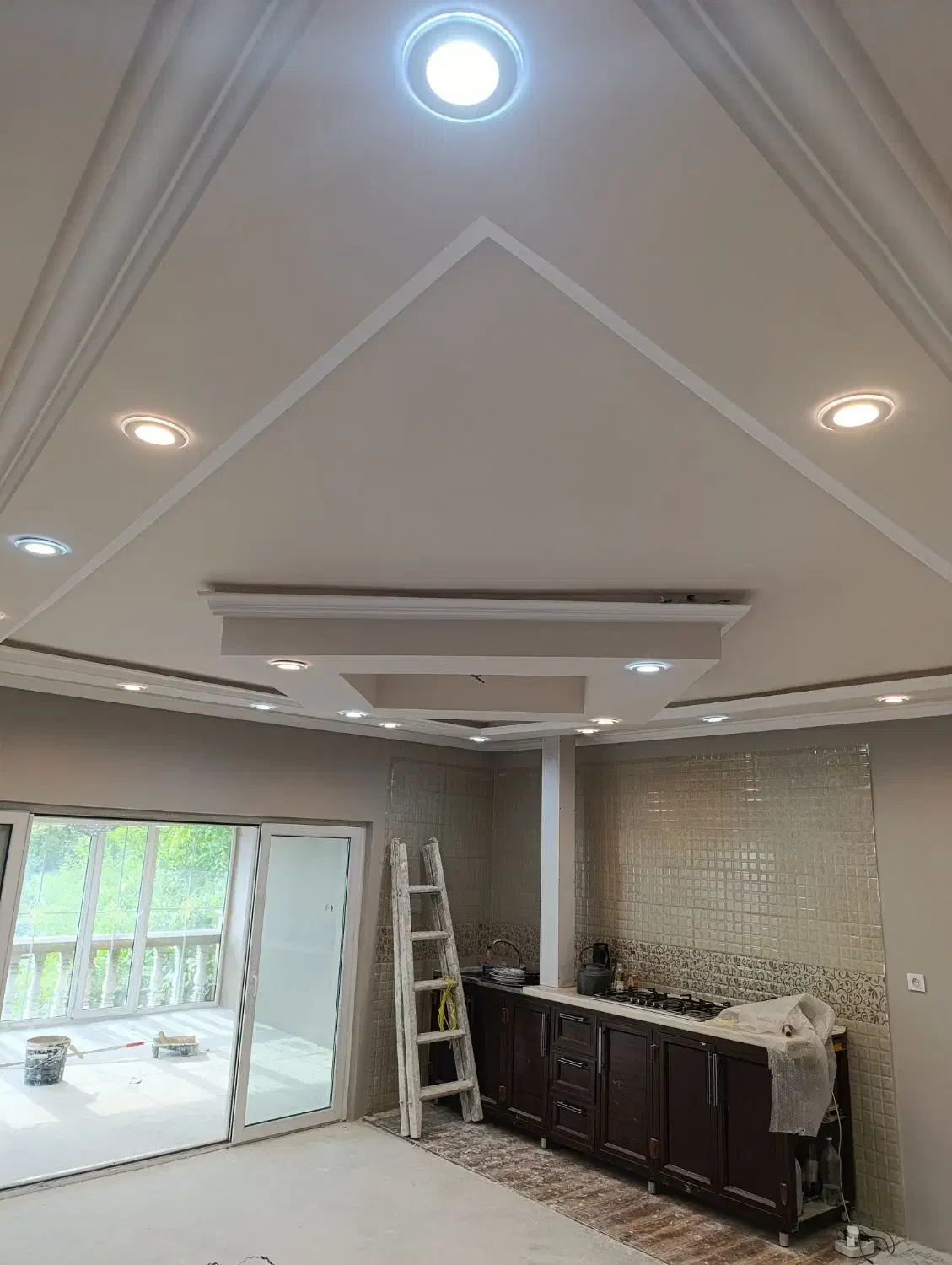 نقاشی و رنگ آمیزی ساختمان|خدمات پیشه و مهارت|گرگان, |دیوار