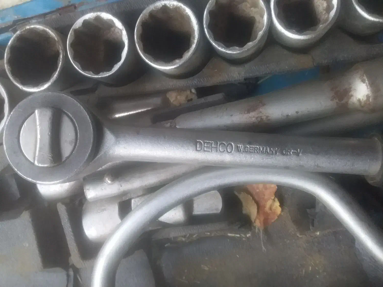 جعبه بکس آلمانی|ابزارآلات|سراب, |دیوار