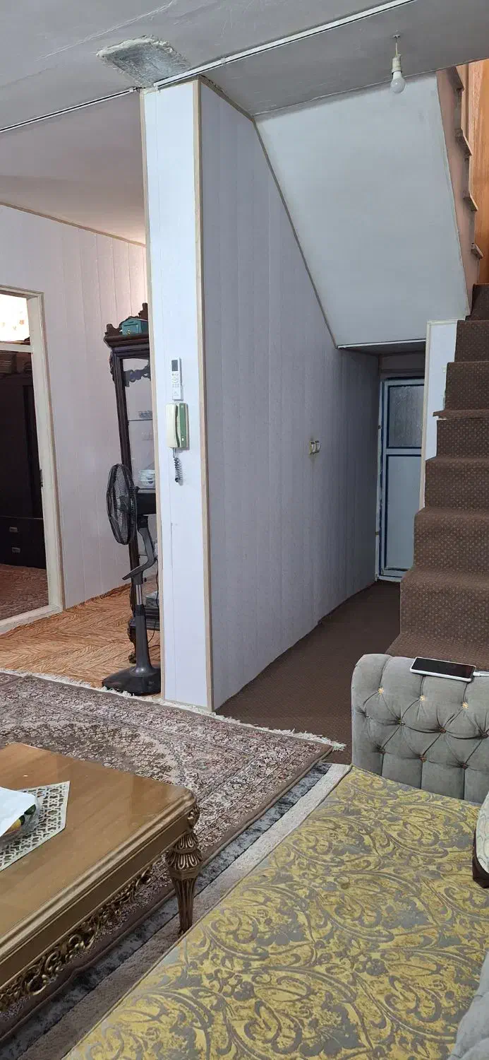 منزل دوطبقه میدان محلاتی|فروش خانه و ویلا|قم, سراجه (۱۵ خرداد)|دیوار