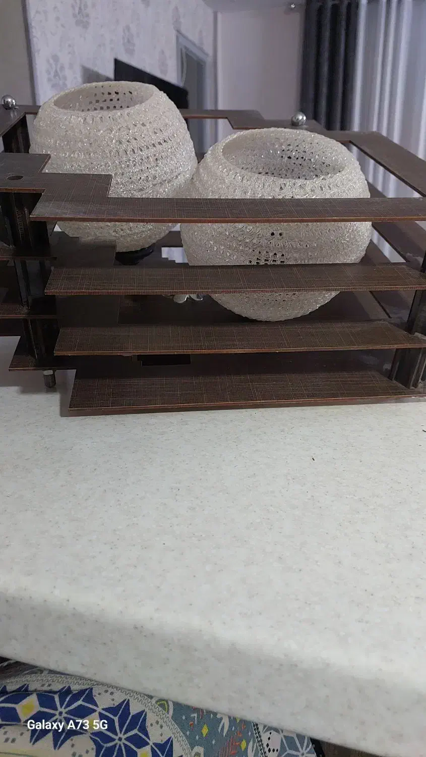 لوستر|لوستر و چراغ آویز|شیراز, باغشهر اهل بیت|دیوار