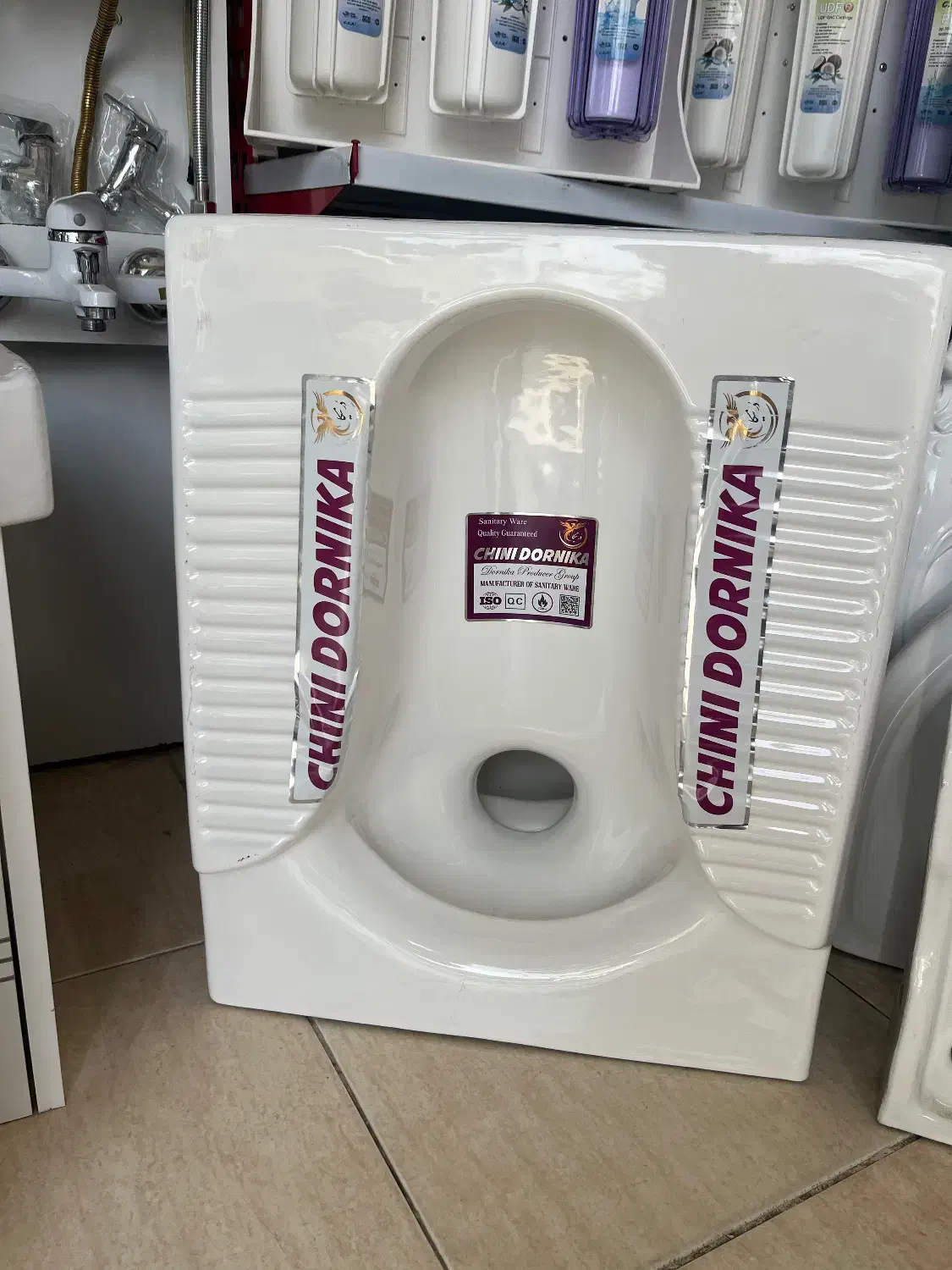 توالت فرنگی،کاسه توالت،روشویی کابینتی،اینه باکس و.|لوازم سرویس بهداشتی|بجنورد, |دیوار