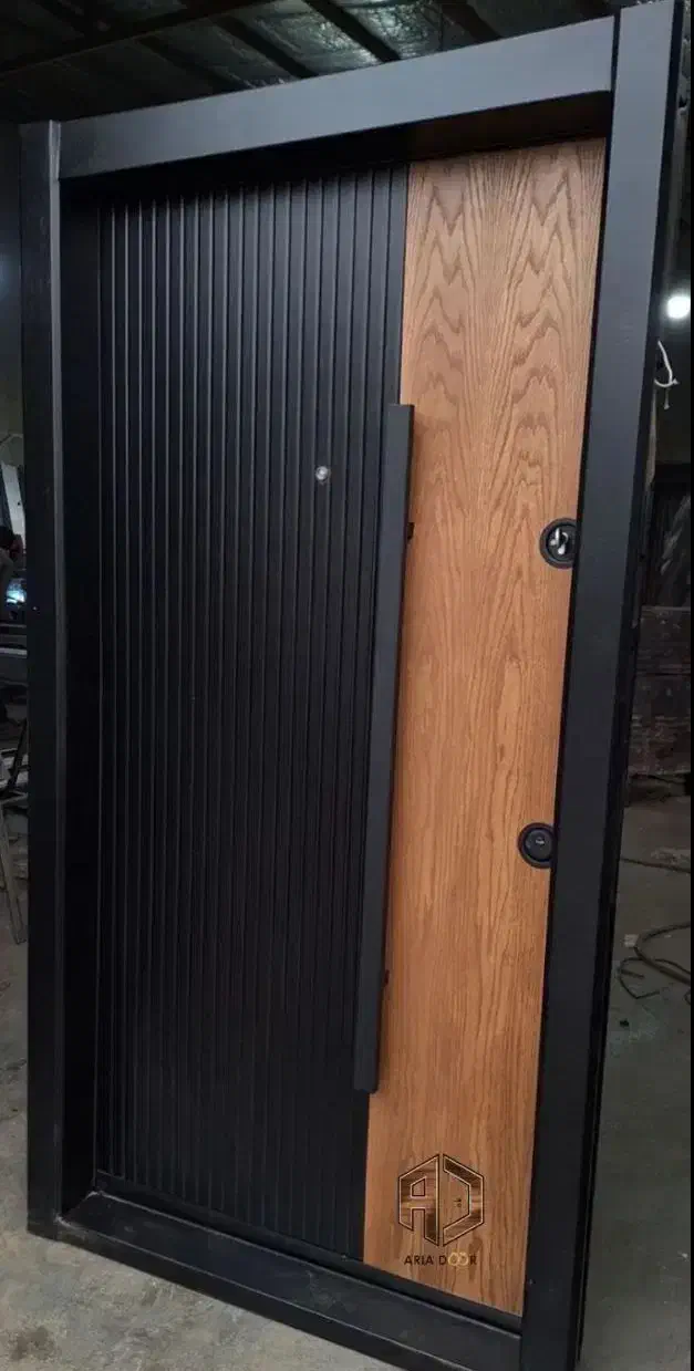 درب ضدسرقت ضد حریق چوبی آریا درب|مصالح و تجهیزات ساختمان|اراک, |دیوار