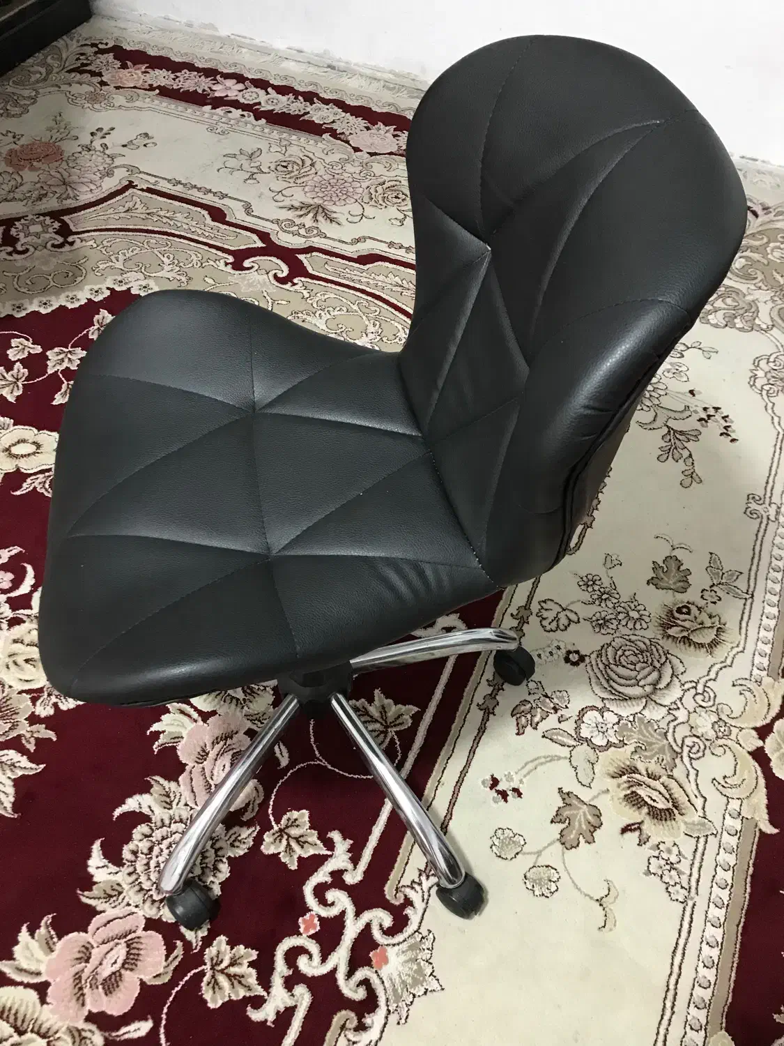 صندلی سالنی|آرایشگاه و سالن‌های زیبایی|فردیس, نیروگاه برق|دیوار