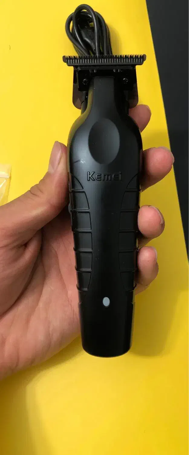 خط زن در حد|آرایشی، بهداشتی، درمانی|تالش, هشتپر|دیوار