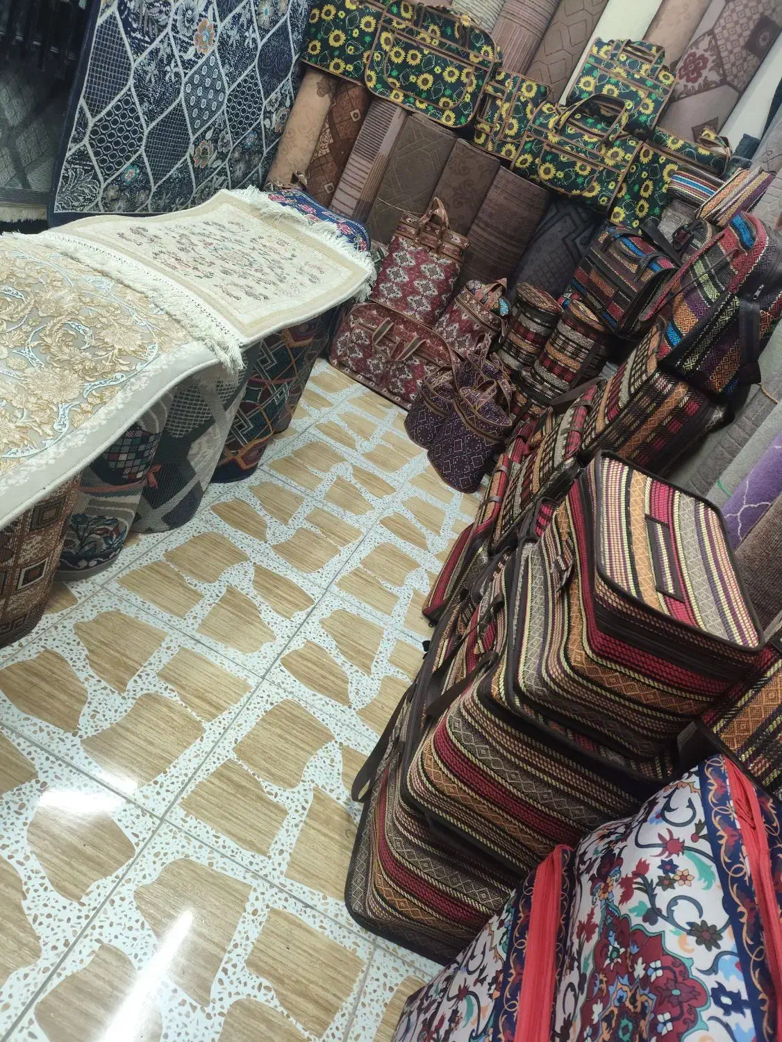 باکس،چمدان،ساک|عمده‌فروشی|بیرجند, |دیوار