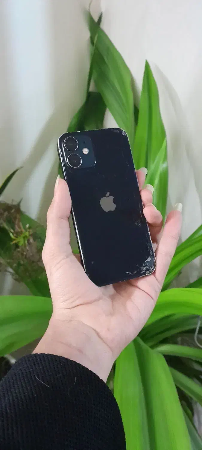 iPhone 12 mini|موبایل|اصفهان, بهارستان|دیوار