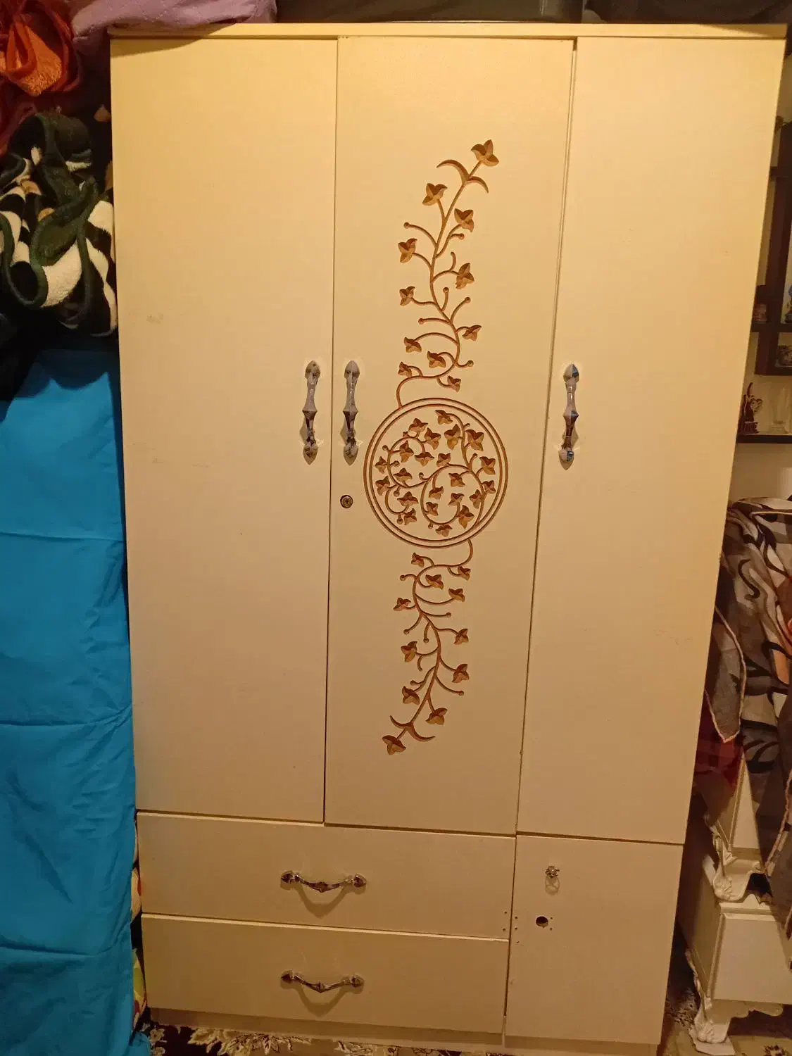 کمدسه درب|جاکفشی، کمد، دراور|اردبیل, |دیوار