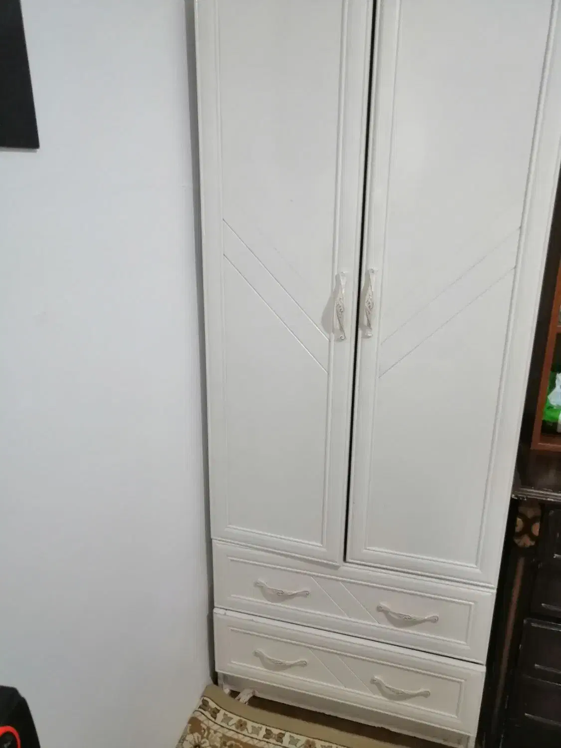 کمد|مبلمان خانگی و میز عسلی|قم, قلعه عموحسین|دیوار