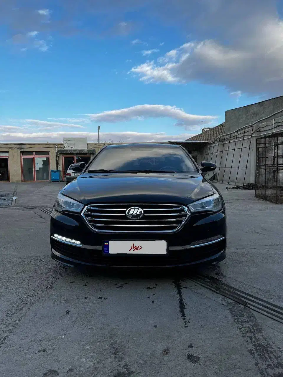 لیفان ۸۲۰|خودرو سواری و وانت|قروه, |دیوار