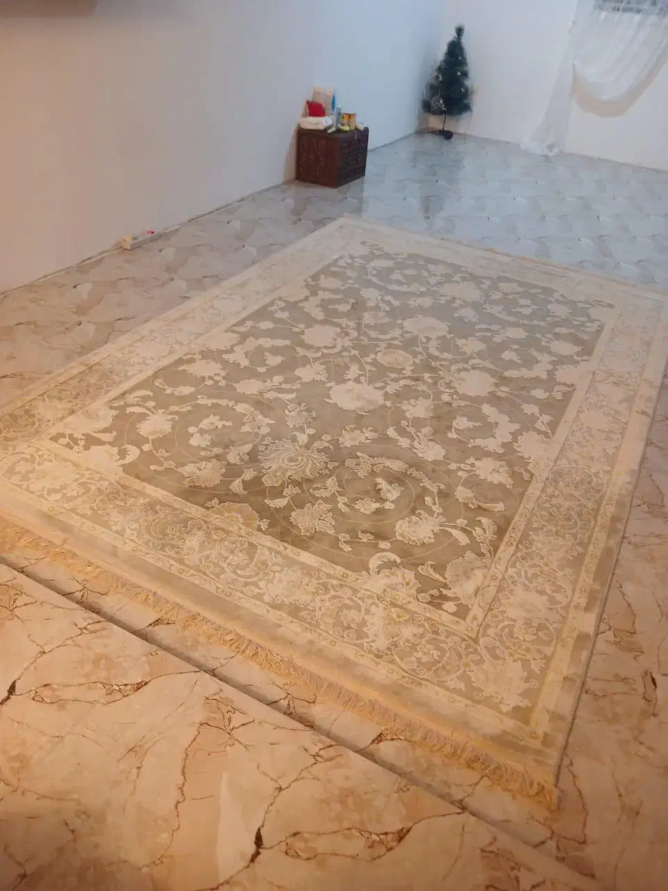 فرش ماشینی ۶متری|فرش|رشت, آزادگان|دیوار