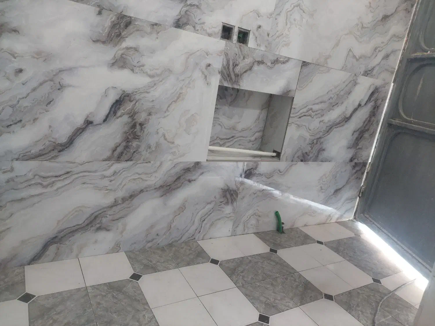 کاشی کاری سرامیک کاری|خدمات پیشه و مهارت|اندیمشک, |دیوار