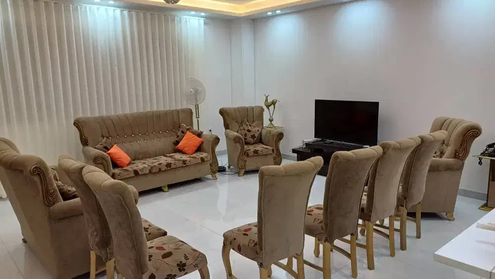 مبل|مبلمان خانگی و میز عسلی|رشت, سیا اسطلخ|دیوار